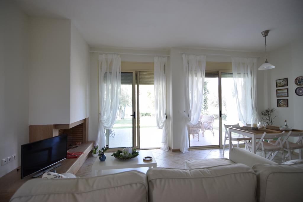 Villa Anemi Nea Skioni Luaran gambar