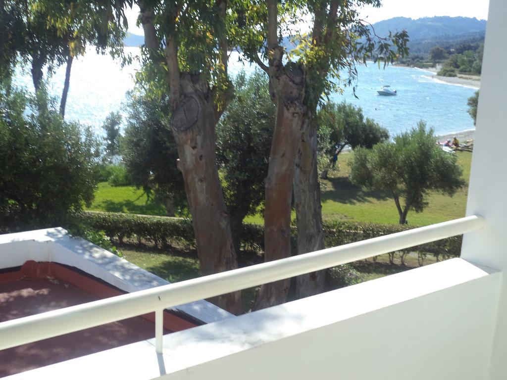 Villa Anemi Nea Skioni Luaran gambar